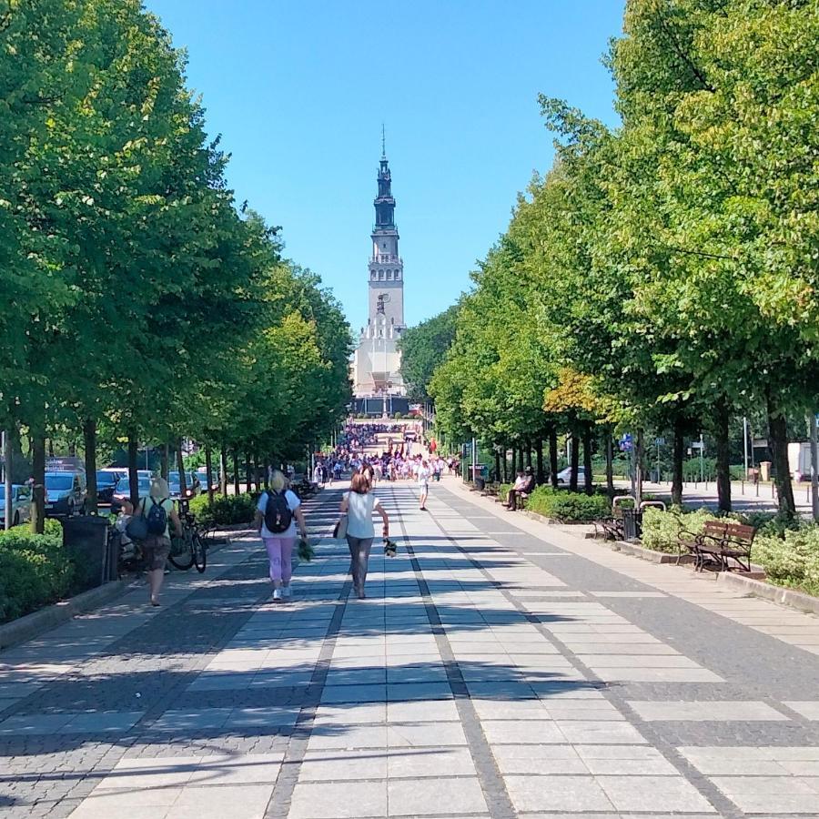 Apartment Cicha Kawalerka W Samym Centrum Czestochowa